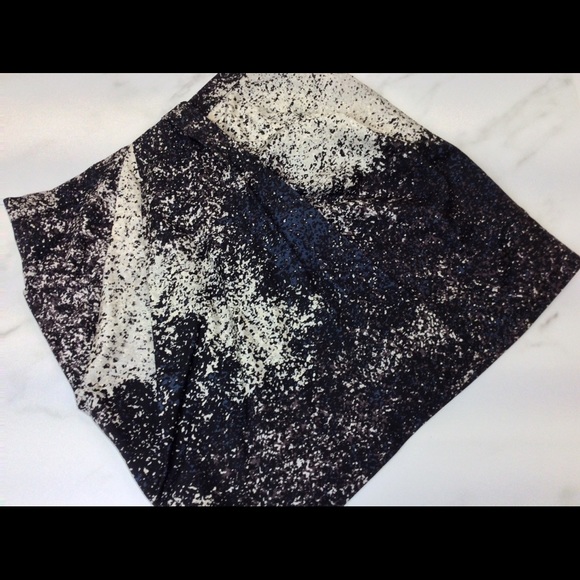 Halston Heritage Draped Faux Wrap Skirt (Size 4) - Picture 4 of 7